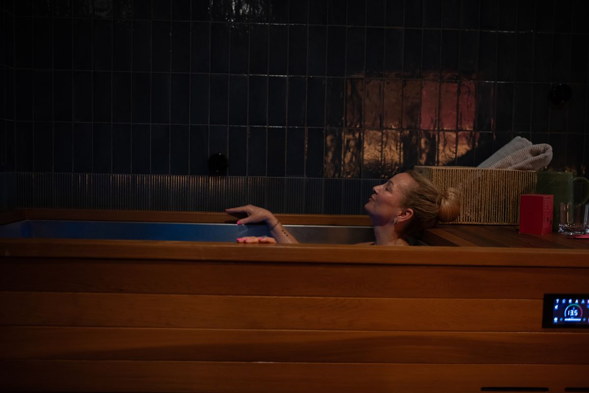Contrast therapy sauna and cold plunge at Boon Wellness